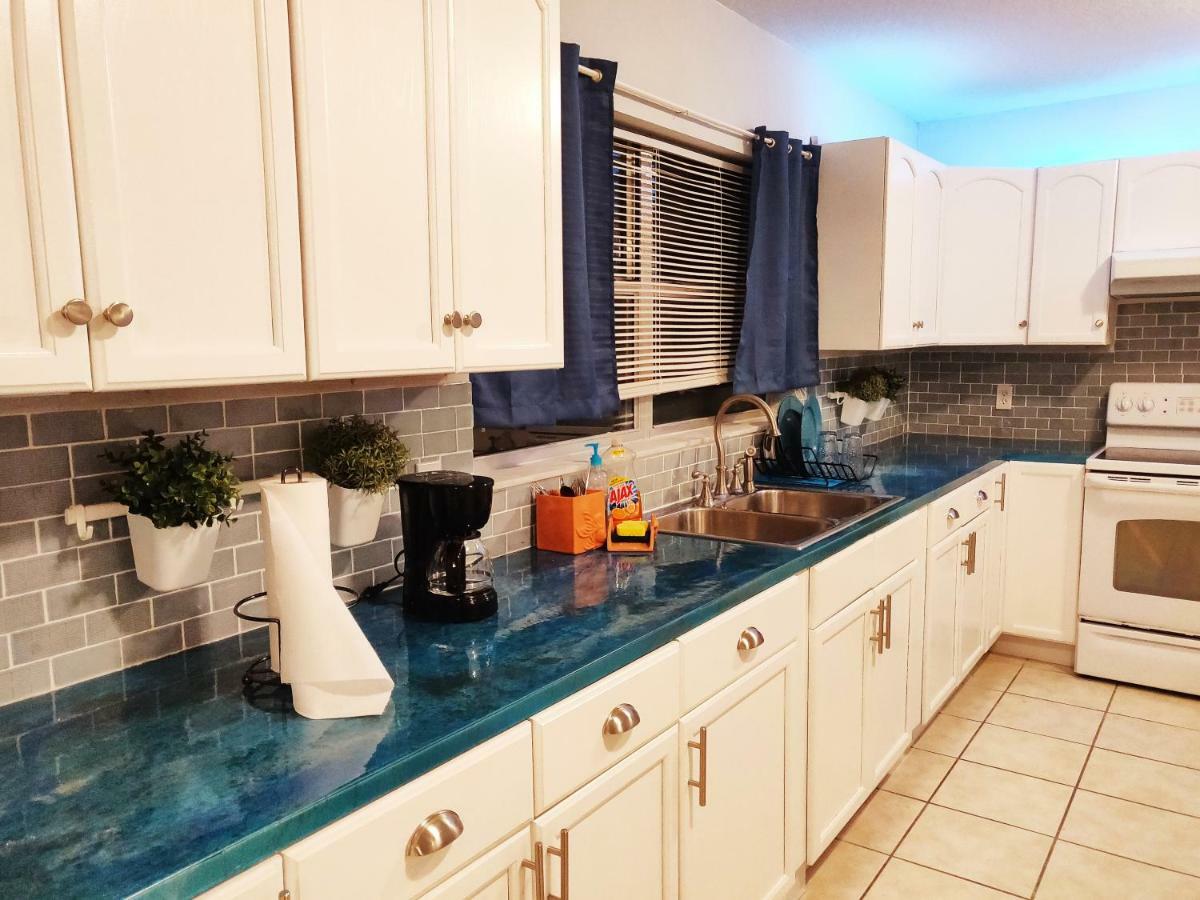 Manatee River Cottage In Historical Oldtown, Sleeps Up To 7 People Palmetto Exterior photo