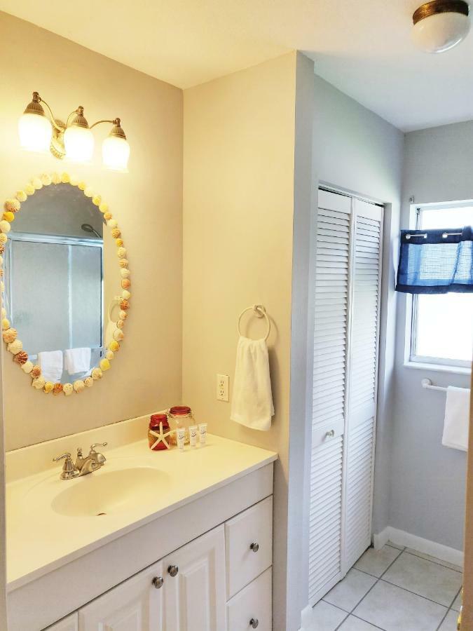 Manatee River Cottage In Historical Oldtown, Sleeps Up To 7 People Palmetto Exterior photo